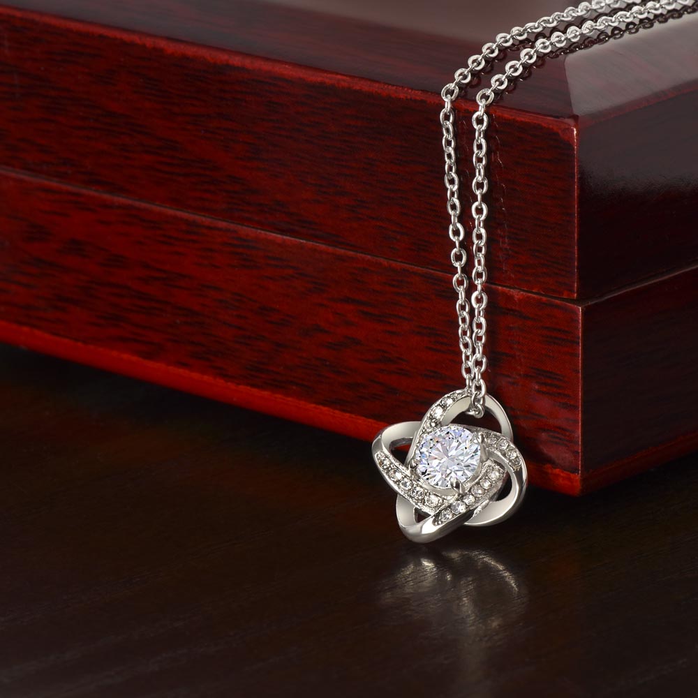 Beautiful Gift for Wife - "You are My Queen forever" Necklace